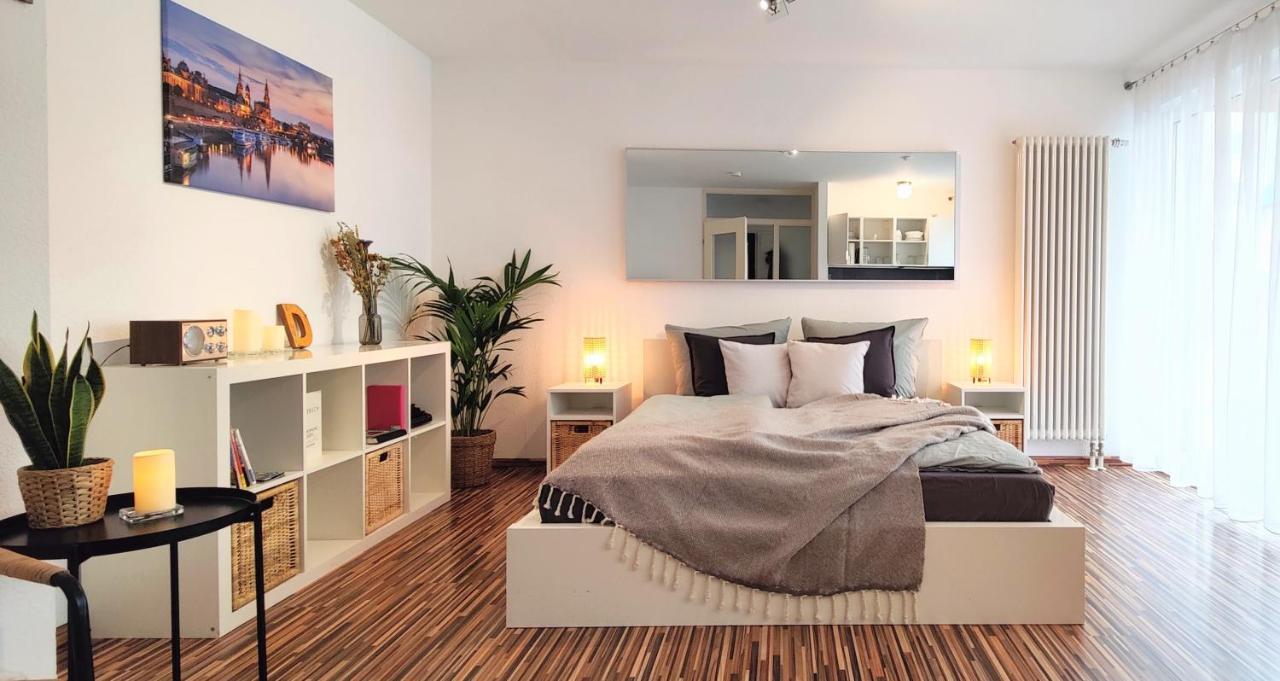 Gemuetliche Ferienwohnung In Ruhiger Lage Dresden Eksteriør bilde
